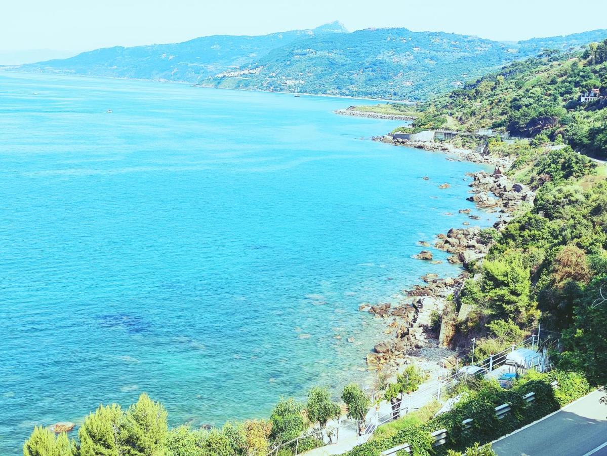 Kalura Sea Houses - Private Beach Cefalu Exterior photo